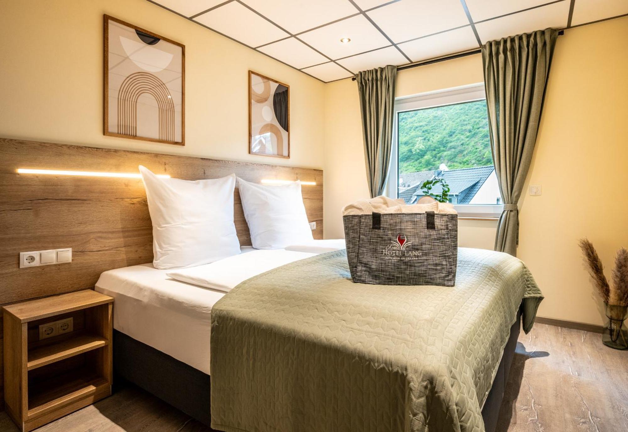 Apart Hotel Lang Altenahr Ngoại thất bức ảnh