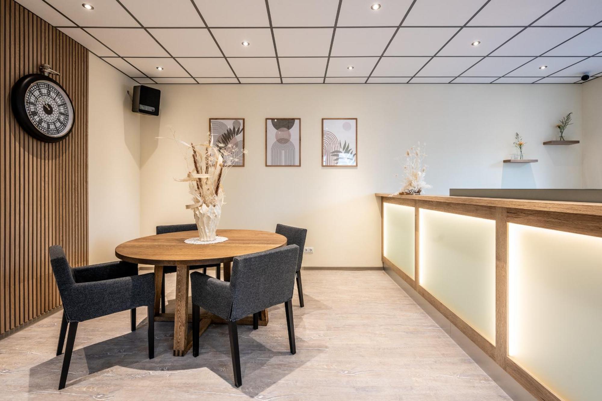 Apart Hotel Lang Altenahr Ngoại thất bức ảnh