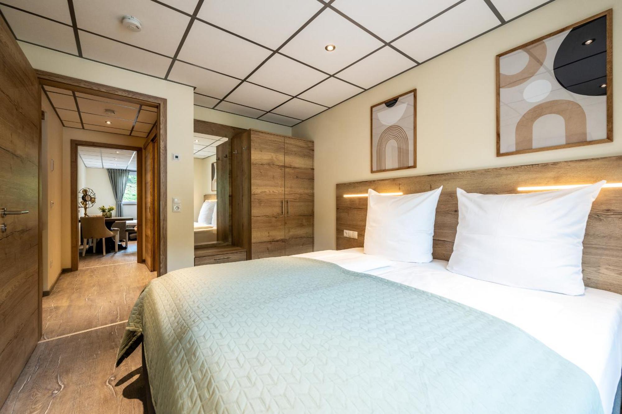 Apart Hotel Lang Altenahr Ngoại thất bức ảnh