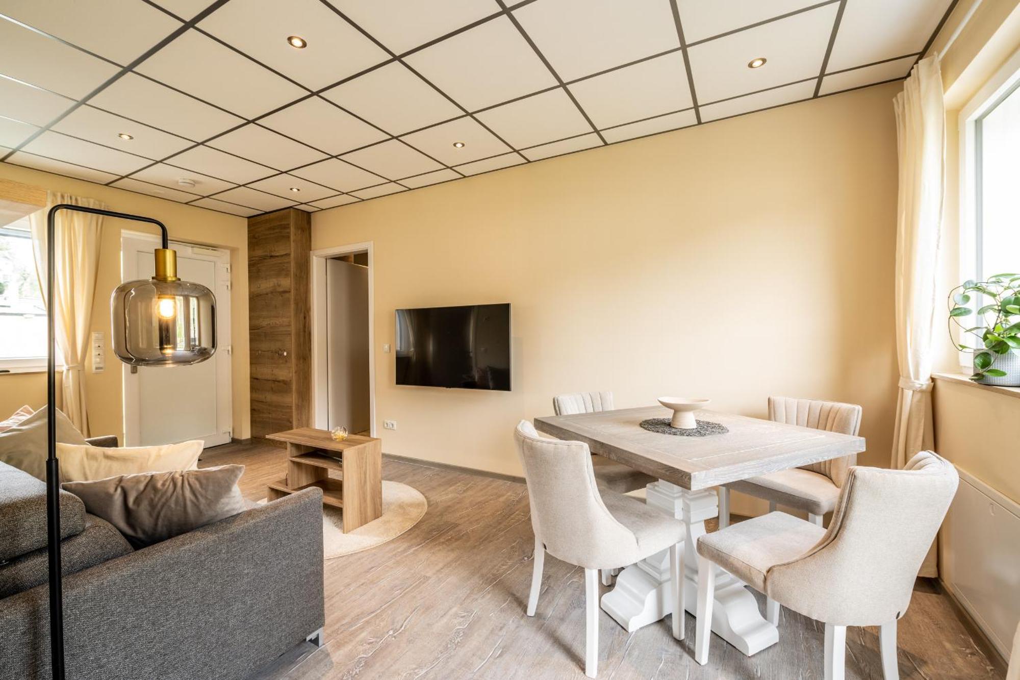Apart Hotel Lang Altenahr Ngoại thất bức ảnh